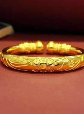 新中式黄金色沙金古法传承梅花对珠开口哑光手镯子女时尚灯笼手环