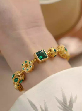 2025新款金店同款沙金国风绿野仙踪镂空配绿色镶锆珍珠款女士手链