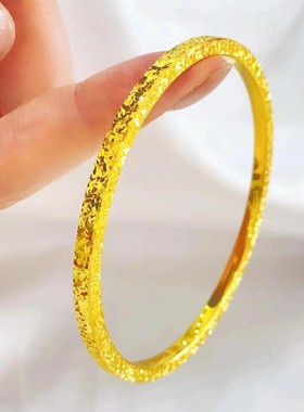 黄金色轻奢风碎碎冰沙金饰品手镯女爆闪碎金子手环高级感送礼佳品
