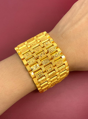 2025男士仿金大手表链摆地摊老板手链板型45mm宽夸张男款喷砂手串