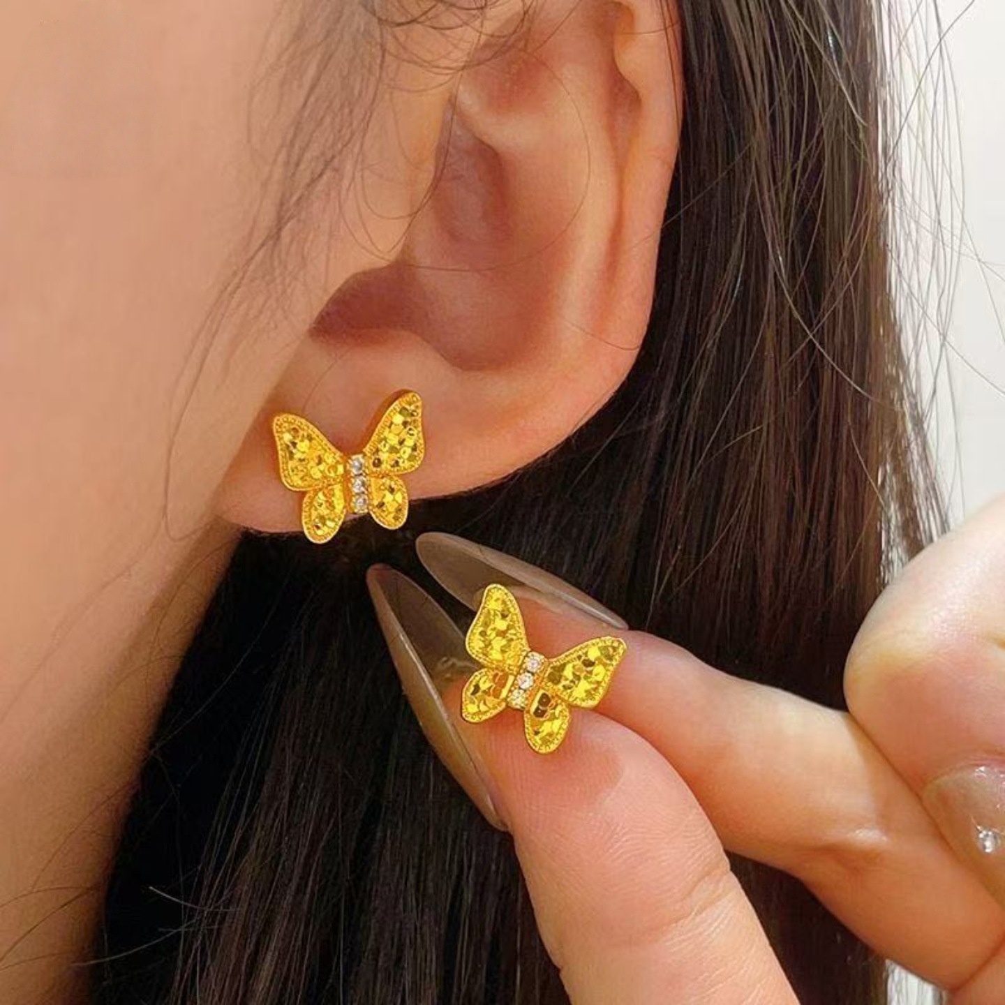 2025新款金店同款沙金仿真金碎金蝴蝶耳钉女款轻奢百搭耳饰耳环