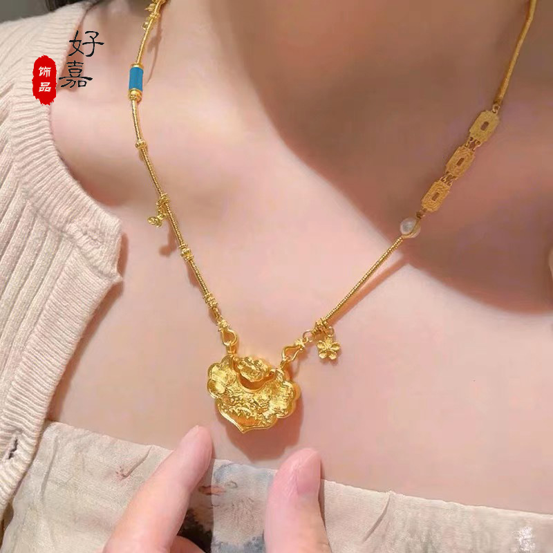 2025莲花锦鲤合金项链吊坠女如意长命金锁古风锁珍珠双钩链条挂坠