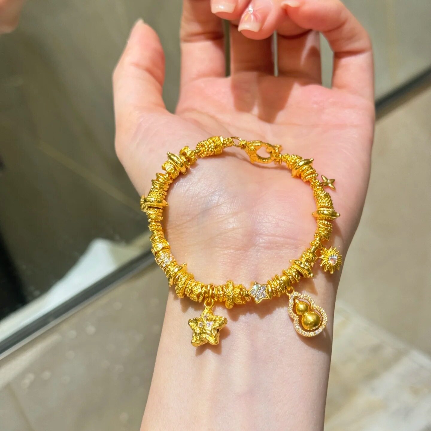抖音爆款沙金点钻锤纹星星葫芦多宝盘缠手链新中式轻奢手串送