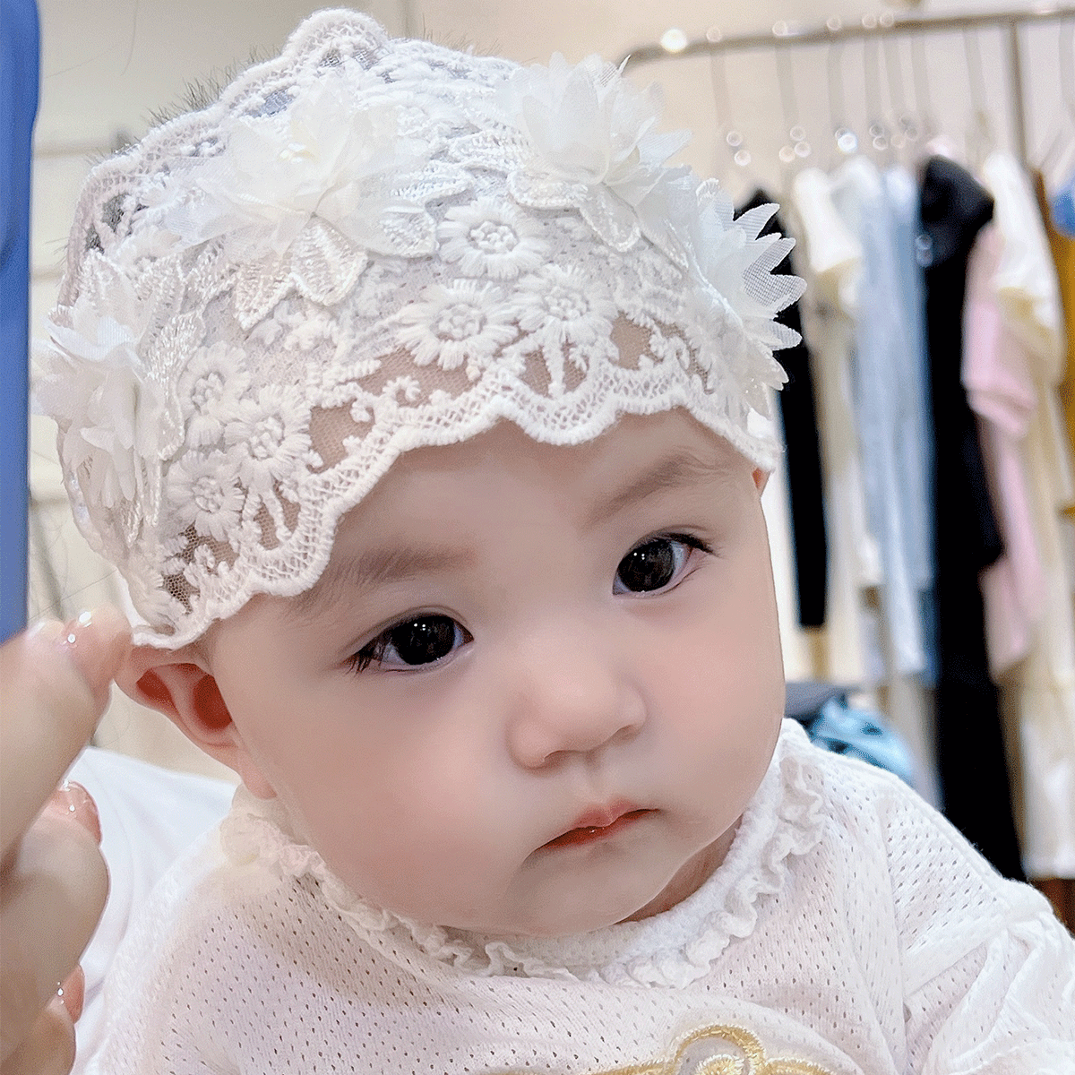 新生婴儿夏季薄款蕾丝花朵公主头饰宝宝空调房护脑门宽发带Z1205