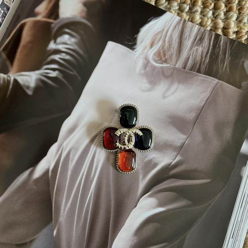 氛围感小众设计气质胸针耳钉项链