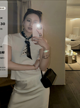 SHARLENE2025春夏新款进店B入万能百搭时髦螺纹短袖简约高级T恤女