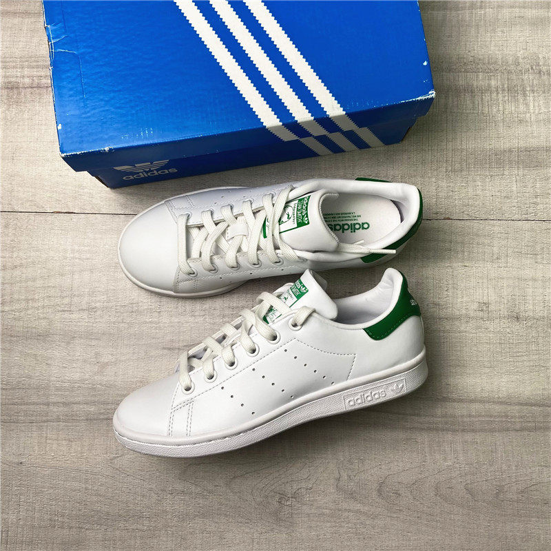 Adidas 三叶草 Stan Smith 史密斯绿尾男女经典板鞋 M20324