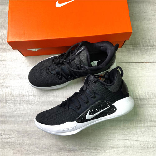 Nike气垫缓震低帮篮球鞋