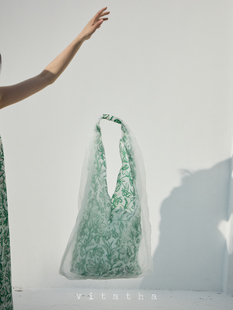 Vitatha番塔塔 巨仙花卉夏日绿色朦胧欧根纱包 纺诗车间系列