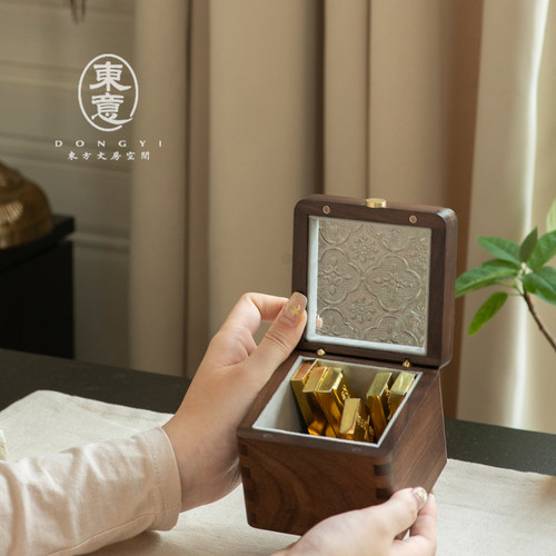 东意黑胡桃木海棠玻璃防氧化首饰