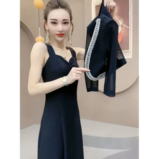 裙女春新款 套装 气质西服外套搭性感吊带裙两件套 网红爆款 欧货时尚