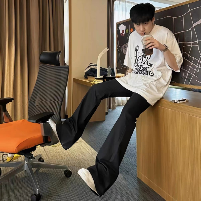 Capper巴黎风微喇叭长裤