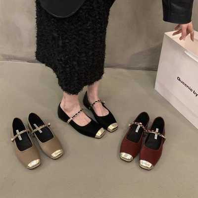 方头粗跟单鞋平底玛丽珍