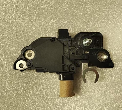 依维柯，约翰迪尔大车汽车发电机调节器