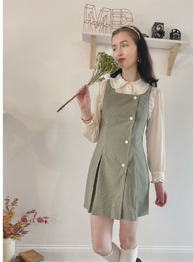 MP复古原创设计60年代雏菊野餐文艺学院风小格子方领背心裙