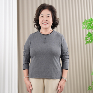 微胖妈妈圆领假两件长袖t恤女中老年加肥大码灰色内搭打底衫上衣