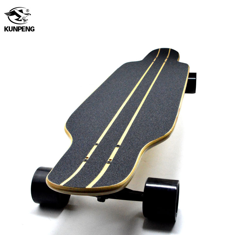 Skateboard pour homme femme enfant - Ref 2596006 Image 4
