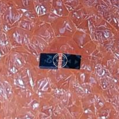 SN74AXC1T45DTQR  74AXC1T45DTQR  丝印 CW    X2SON6脚 新的