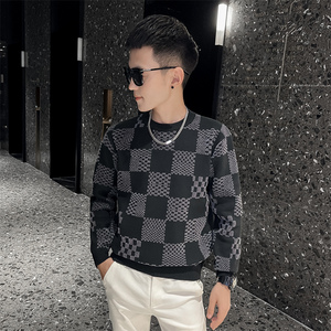 社会小伙秋冬季男士圆领套头针织衫时尚修身型格子毛衣C203-8838图片