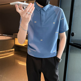 蓝色