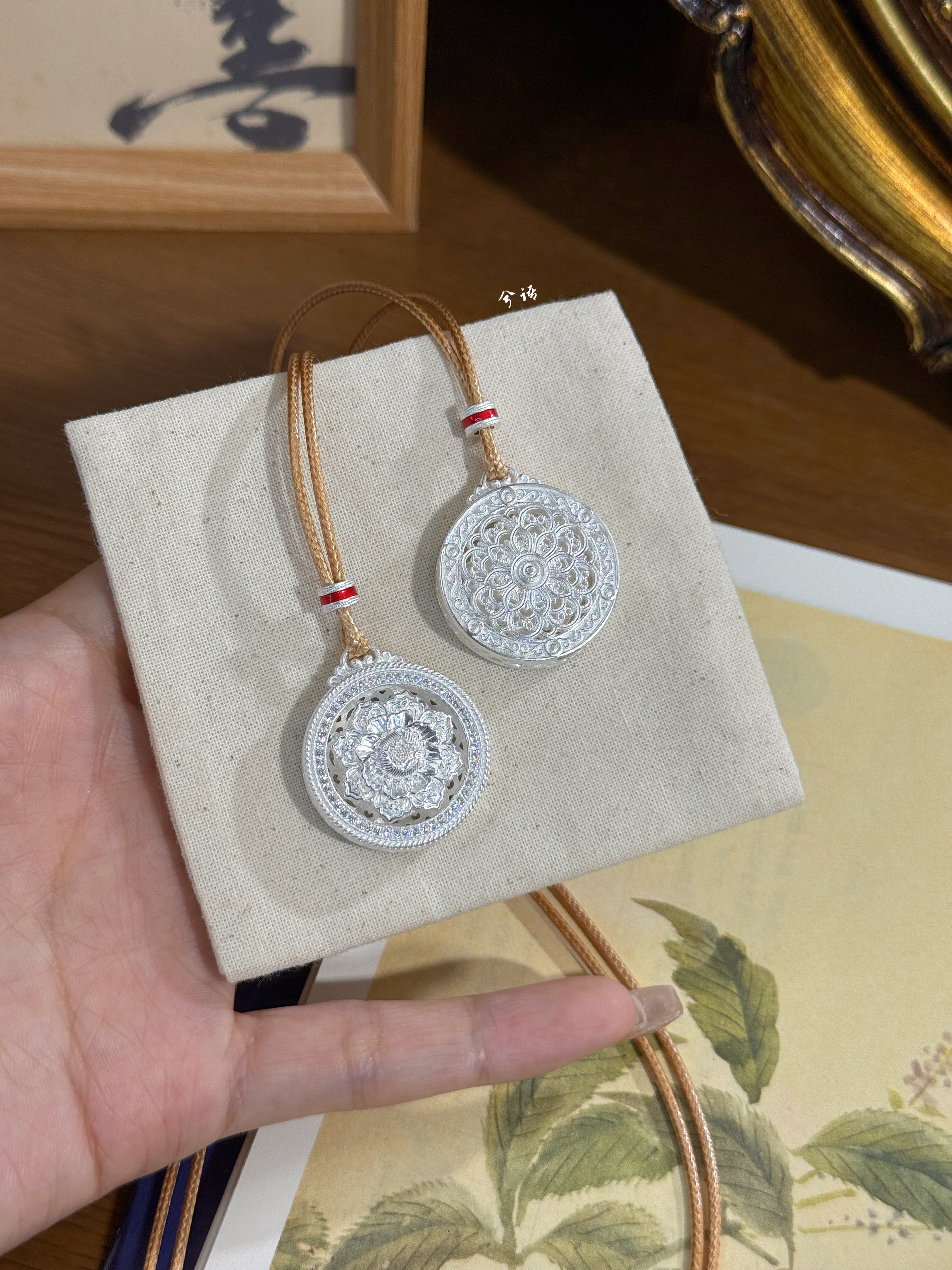 兮语「心莲」足银999吊坠女纯银转运莲花八宝罗盘新中式国风礼物