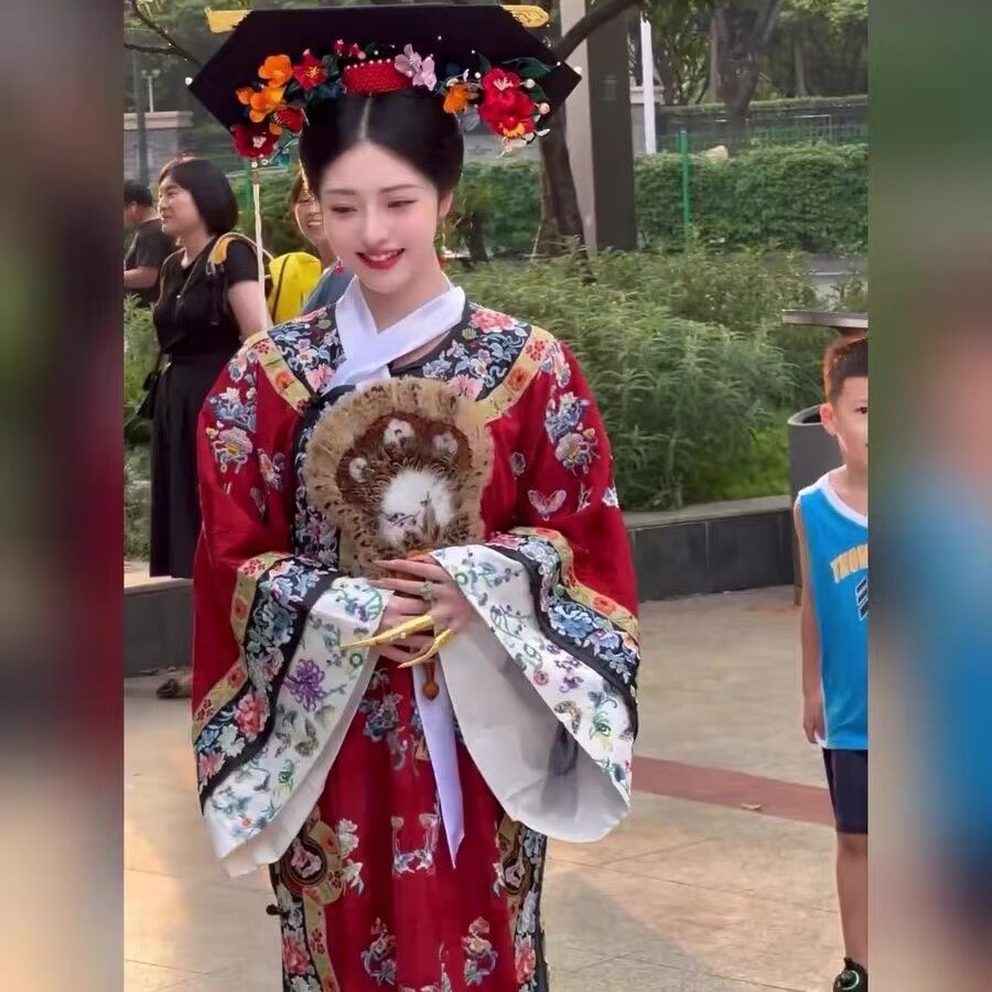 青玉轩 清朝格格服清朝古装清汉女装晚清古董衣氅衣清代宫廷服装