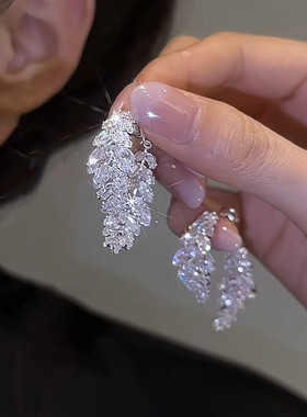 相守超闪锆石前后戴耳钉网红轻奢高级感柳叶设计时尚百搭显瘦耳环