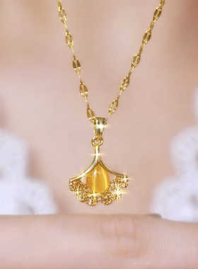 气质香槟色银杏叶猫眼石吊坠项链