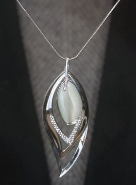 复古大气多层菱形猫眼石项链时尚百搭高级毛衣链秋冬新款衣服配饰