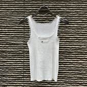 修身 法式 MM徽标白色针织背心女26春夏季 套头花边蕾丝毛衣吊带上衣