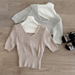“网红同款”镂空纯色V领短袖T恤2025款夏季百搭修身短款针织衫女