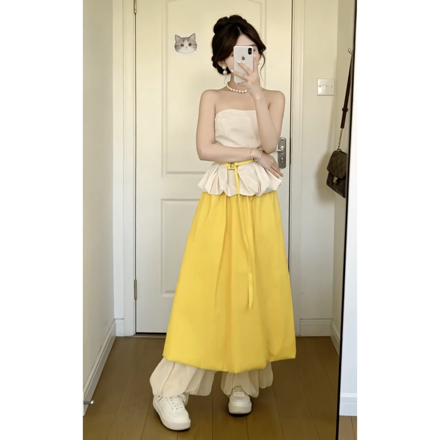 海边度假抹胸背心套装连衣裙子女夏季2026新款多巴胺黄色花苞长裙