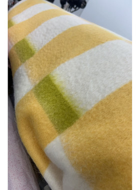 JIS 44%马海毛43%羊毛交织黄色格纹面料 宽100CM 意大利进口