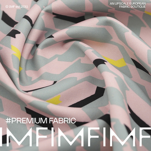 310G PINTO 面料幅宽144CM EA混纺布料服装 粉灰几何印花PA