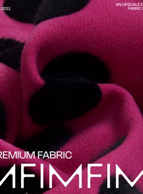 羊毛交织底部玫红色底黑色绒毛图案布 宽152CM 克重795G/M