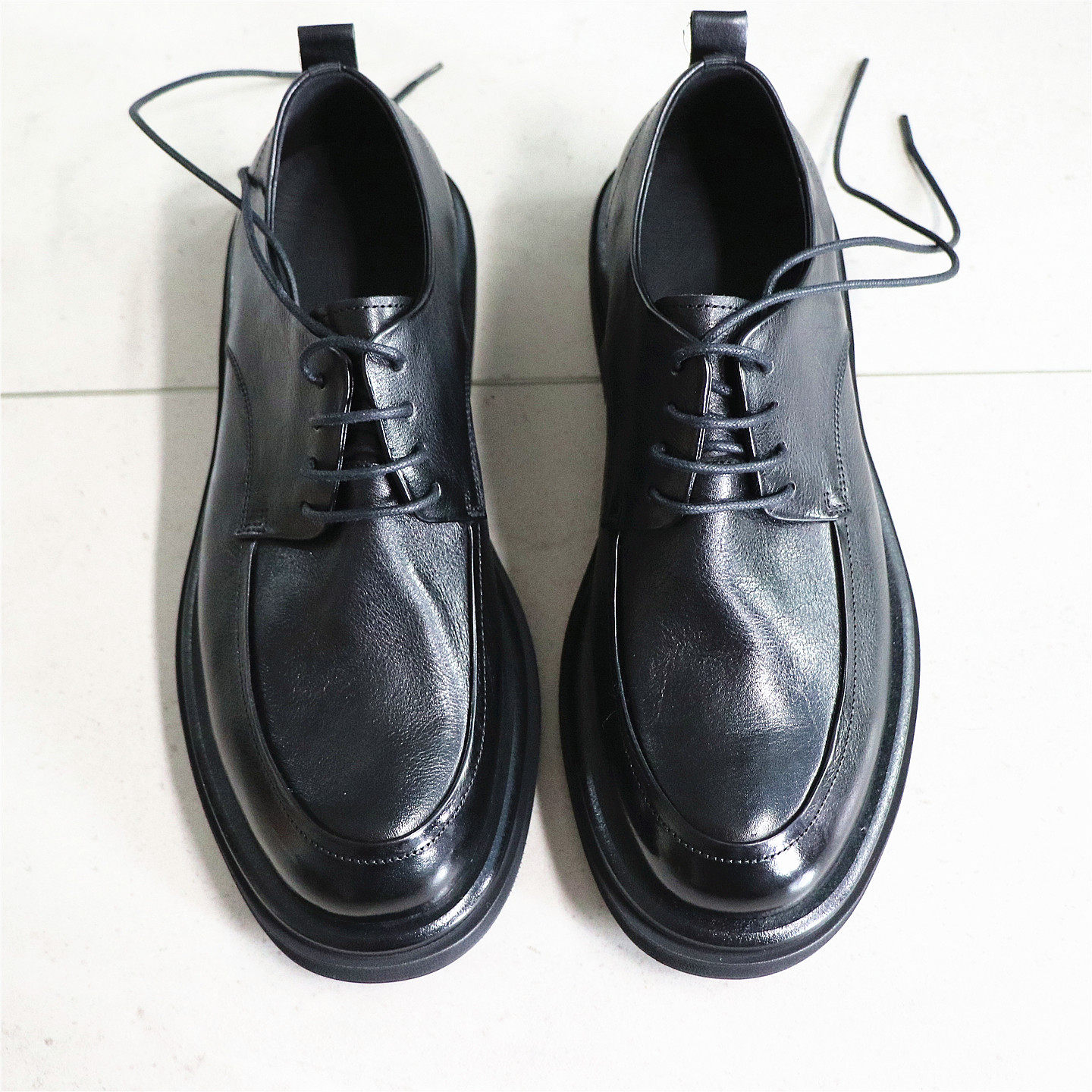 扎实用料和工艺！版型很好看！简约有型头层牛皮德比鞋休闲皮鞋男