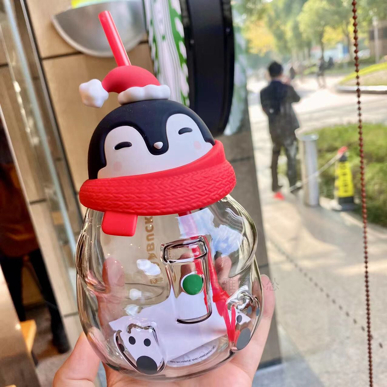 星巴克圣诞礼物企鹅玻璃吸管杯