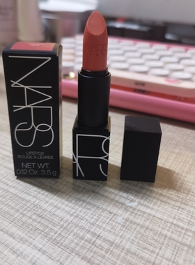 19产绝版  特价原因:可能顶头脱模随机发 NARS唇膏2915人鱼姬3.5g