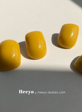 heeyo 午后比格兰/ 复古俏皮黄色银耳钉韩国元气极简百搭耳夹耳环