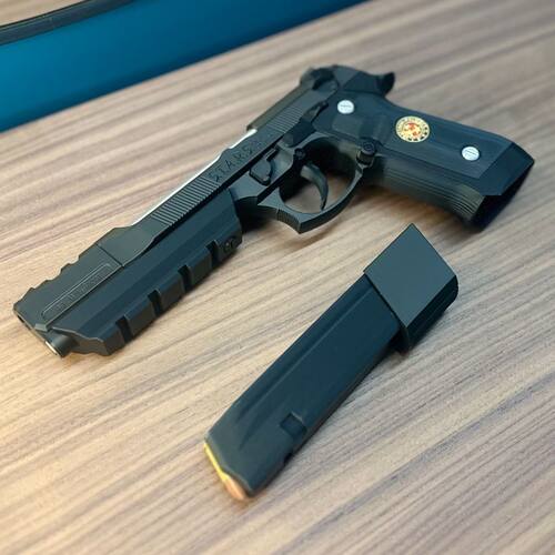 3d打印 生化危机 武士之刃 贝雷塔M92F重制版 滑套扳机击锤可动