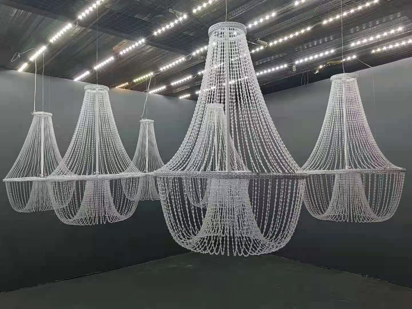 新款仿水晶亚克力珠帘婚庆路引婚礼吊顶挂件道具水晶梦装饰珠链