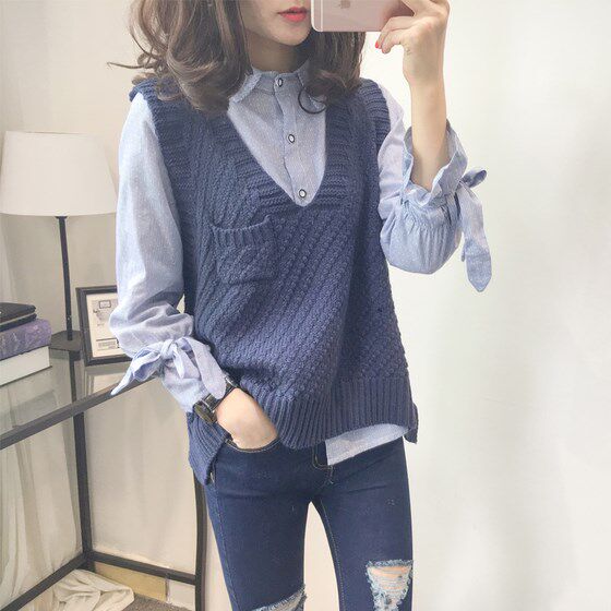 2018 winter new pattern Women's wear V-neck sweater Vest Irregular Sleeveless knitting vest Easy Socket jacketin the Women's clothing/Boutique , Wool sweater  category - from Buy2taobao.com to provide professional Taobao agent buy service