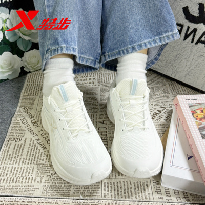 特步女鞋跑步鞋初中生运动鞋