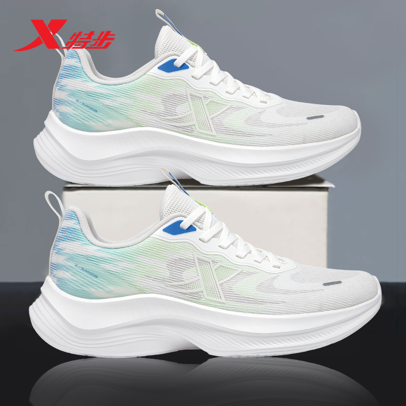 特步男鞋跑步鞋男款时尚透气新款