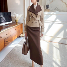 【新品9折】高端气质显瘦套装女大翻领西装上衣包臀裙两件套