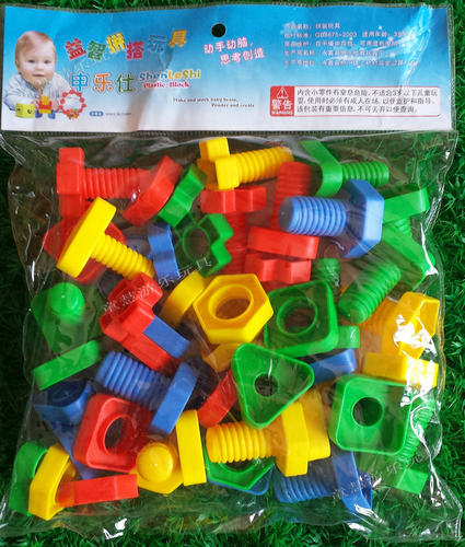 幼儿园早教儿童创意桌上积木- 拼插积木螺丝碰对积木益智积木