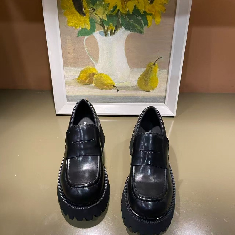 卡斯丹2025秋欧货新款牛皮厚底乐福鞋女粗跟深口女单鞋复古英伦风