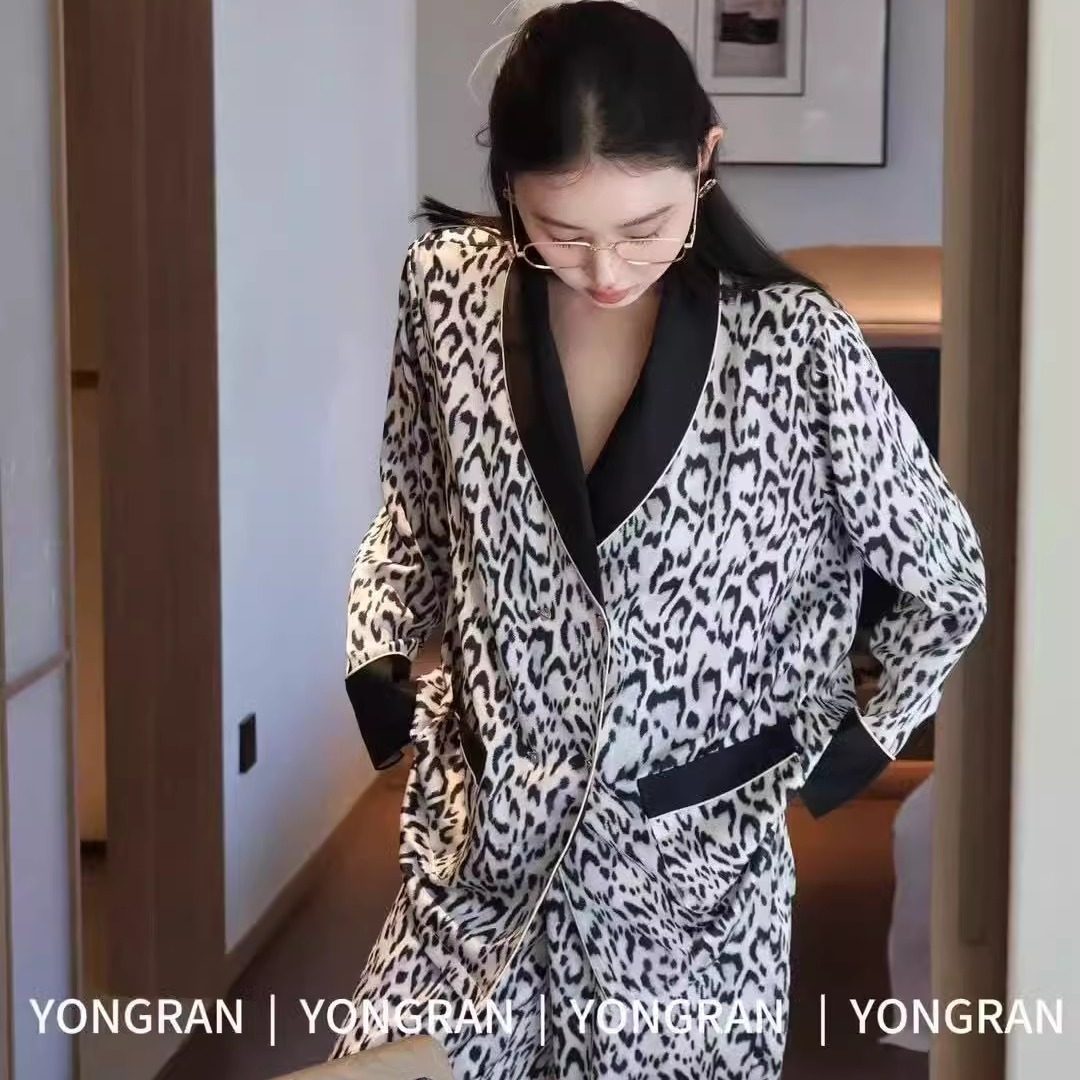 雍然YONGRAN豹纹点贡缎丝睡衣南韩丝冰丝长袖长裤黑领子家居服夏