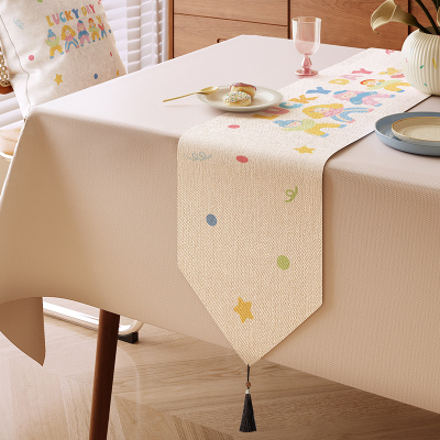 多巴胺卡通桌旗三角形长条茶席防水防油布艺餐桌布2025新款茶桌旗