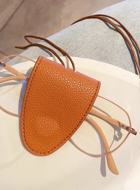 秋冬挂脖磁吸多功能皮革墨镜夹项链眼镜收纳挂绳脖子装饰挂链配饰